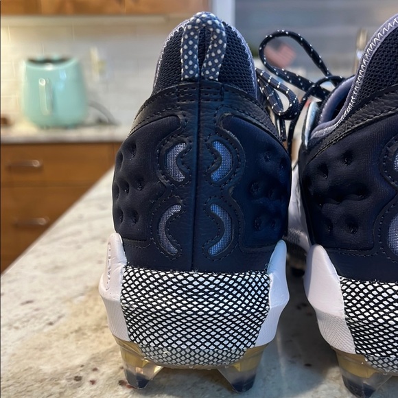 Under Armour Harper 8 Elite TPU "White/Midnight Navy" Men's Baseball Cleat - Picture 13 of 15